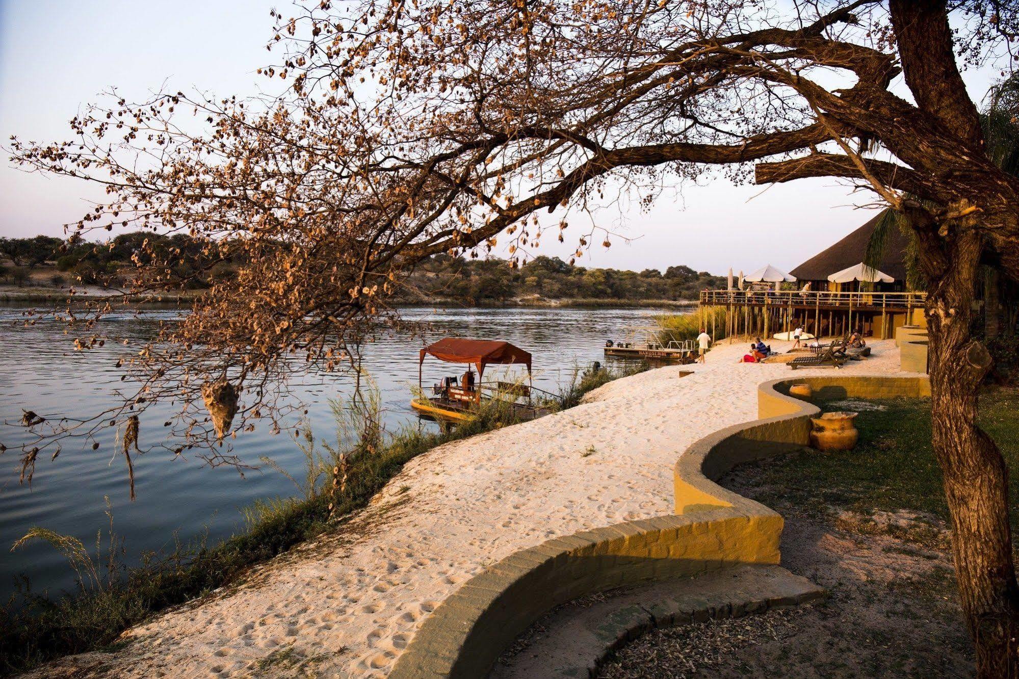 Gondwana Hakusembe River Lodge Rundu Dış mekan fotoğraf
