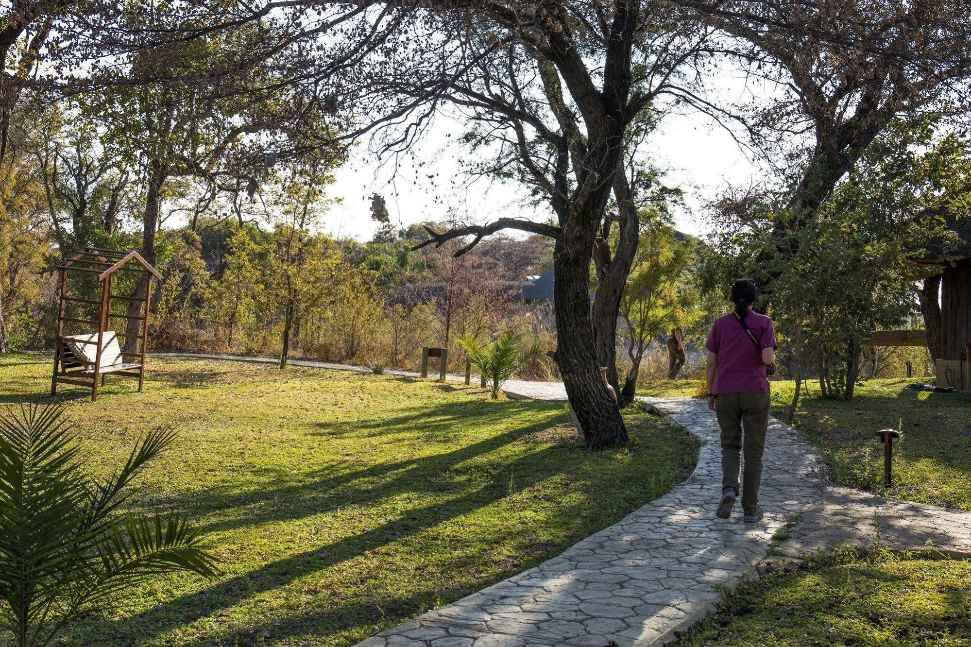 Gondwana Hakusembe River Lodge Rundu Dış mekan fotoğraf